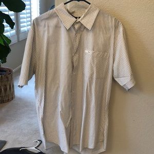 RVCA short sleeve button down shirt size XL in excellent used condition